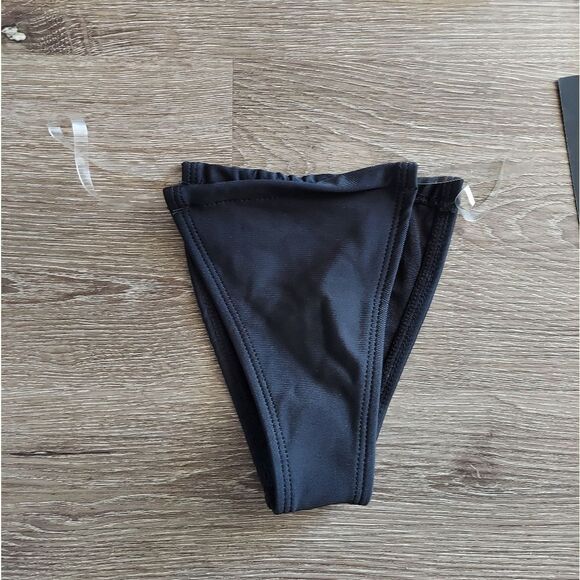 NEW Fashion Nova Clear Skies 2 Piece PVC Strap Bikini  - Black - XS - Picture 4 of 6